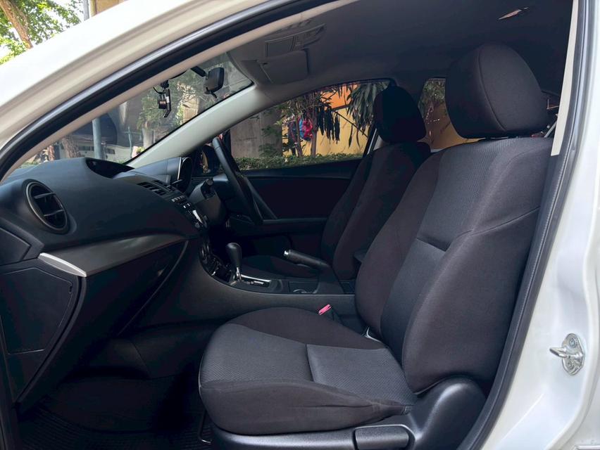 MAZDA3 1.6 SPIRIT 4DR. ปี 2012 รูปที่ 9