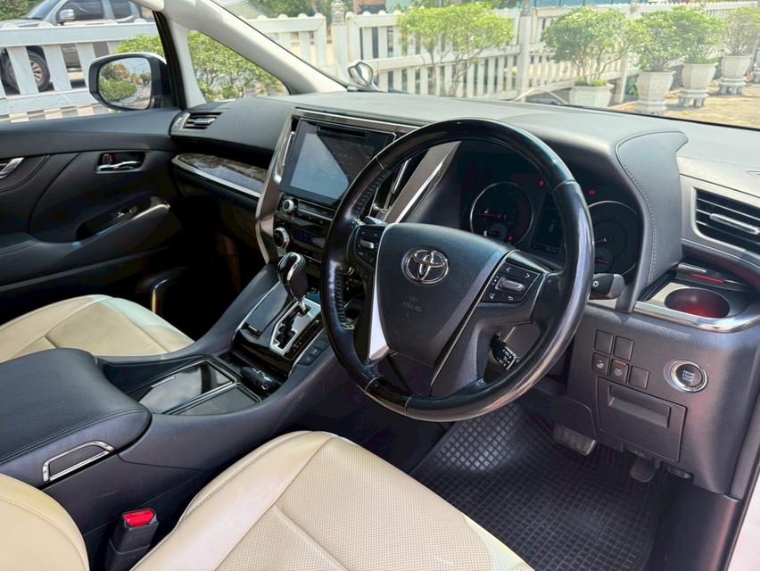 รหัสรถ SG682 Toyota Alphard 2.5 SC ปี2017 รูปที่ 9