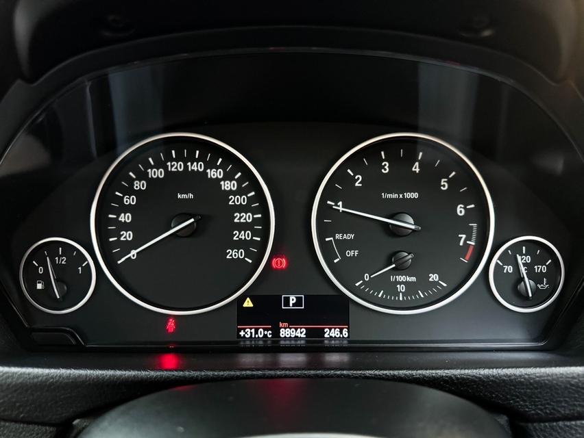 รหัสรถ MCA53 2017 BMW 318I LCI F30 รุ่นยอดนิยม ตัว LCI  12