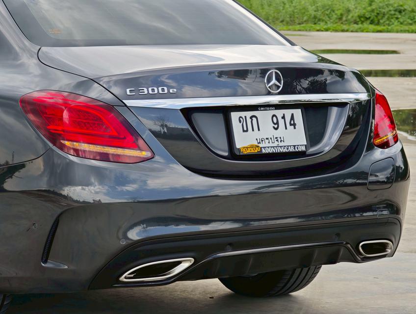 Mercedes Benz C300e AMG Sport ปี 2020 ไมล์ 8x,xxx km
