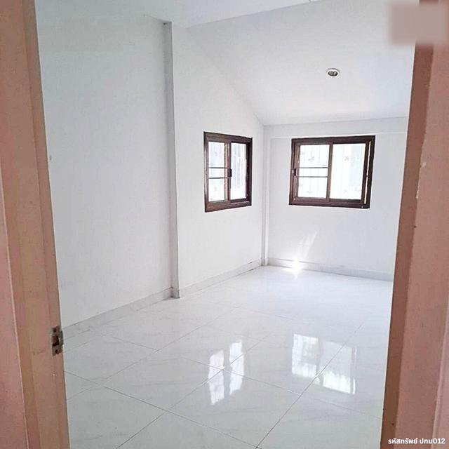 ให้เช่าบ้านเลี้ยงสัตว์ได้ หมู่บ้านวรารักษ์ คลองสาม คลองหลวง ปทุมธานี ใกล้บิ๊กซีคลองสาม,ฟิวเจอร์ 9