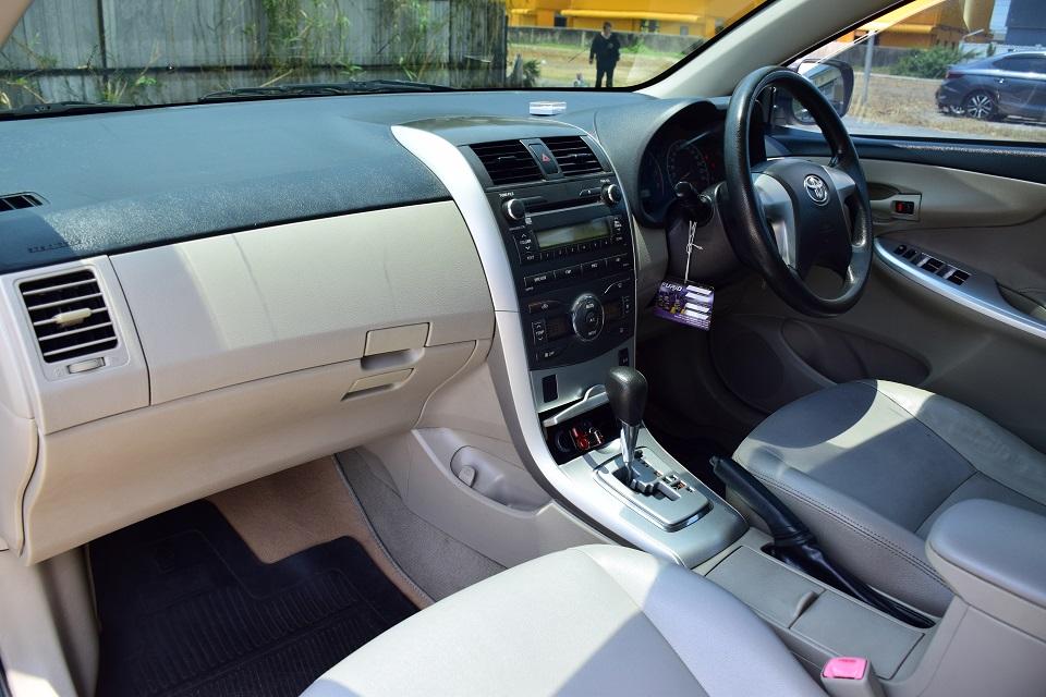 พร้อมใช้งานทั่วไทย เพียง 149000 บาท TOYOTA ALTIS 1.8 DUAL ออโต้ เบาะหนัง ยางปี2015 ABS AIRBAG รีโมท ดิส 4ล้อ เบาะหนัง เครื่องดีมาก โทร0957401229ไลUTBP รูปที่ 7