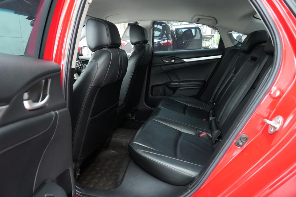 2018 HONDA CIVIC FC 1.8 EL i-VTEC สีแดง เลขไมล์ 137722 กม. 16