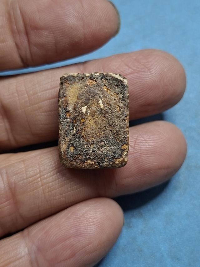 พระสมเด็จวัดปากน้ำ รุ่นแรก มีเคลือบแล็ก