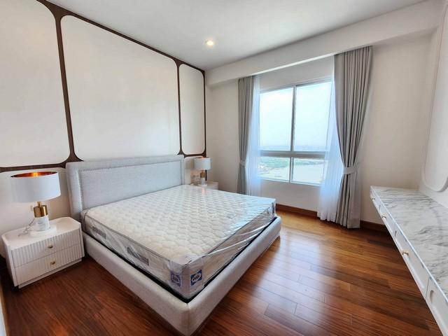 4 bedroom penthouse for rent at Supalai Prima Riva Rama 3-Narathiwas 5
