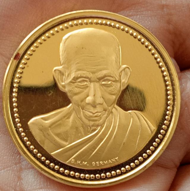 ลพ.เกษม เหรียญ มต.เสาร์5 ทองคำแท้