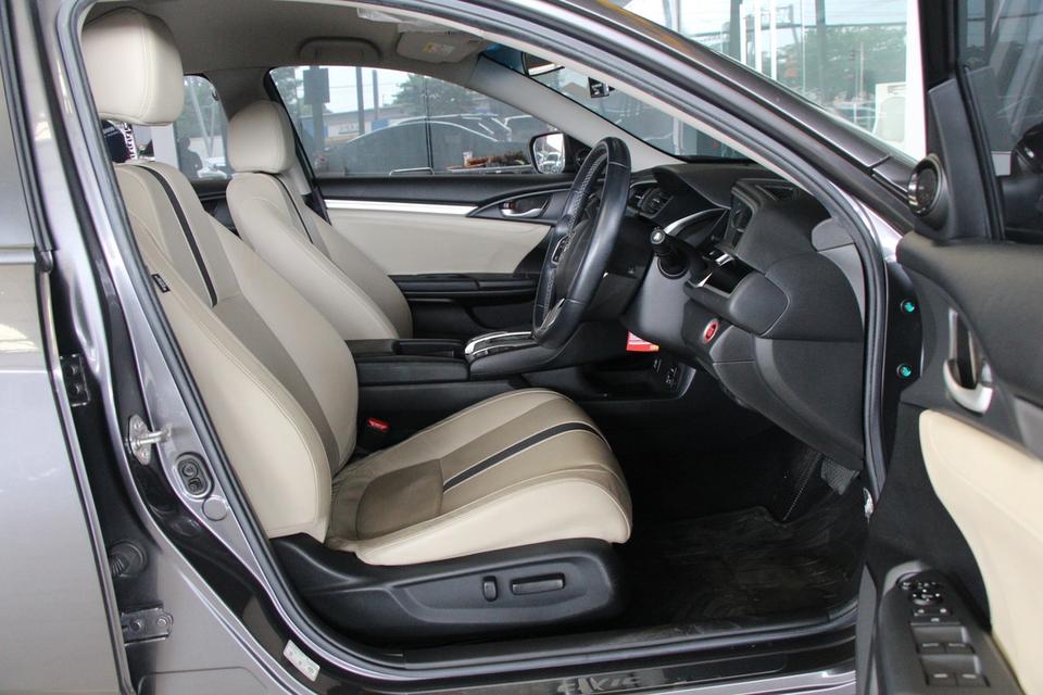 รหัสรถ TKG9711 HONDA CIVIC 1.8 EL ปี 2020 3