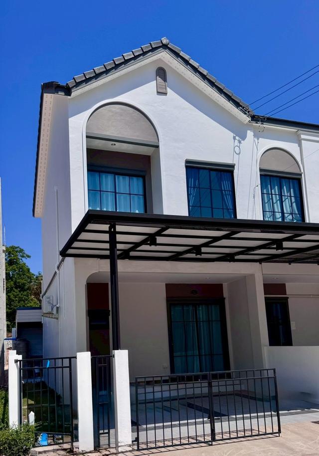 บ้านใหม่ให้เช่า ทาวน์โฮม2ชั้น 2 ห้องนอน 2 ห้องน้ำ 1