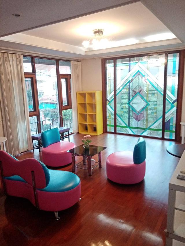 บ้านเดี่ยว 2 ชั้น ติดถนนพุทธมณฑล สาย 1 หมู่บ้านมหาดไทย 1 ขนาด 101 ตรว 4 นอน 5 น้ำ 16