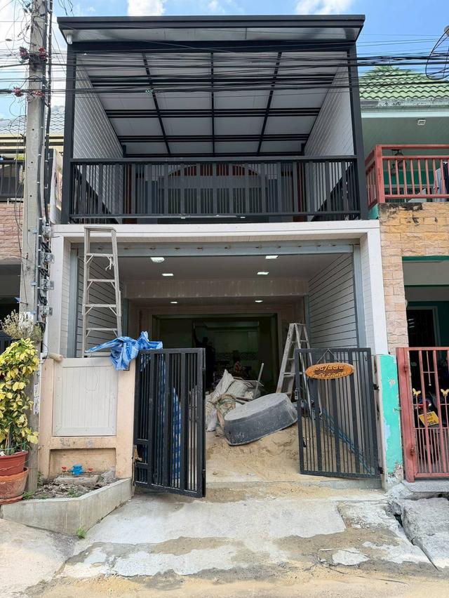 หมู่บ้านเปี่ยมสุข... 1