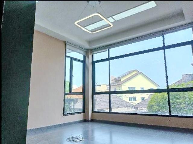 สุขุมวิท71 ปรีดี มีลิฟท์ในตัว BTS พระโขนง 900ม.ให้เช่าโฮมออฟฟิศ 3 ชั้น รร.นานาชาติเซนต์แอนดรูว์ 1.2 กม.3 ออฟฟิศ 2 น้ำ 6
