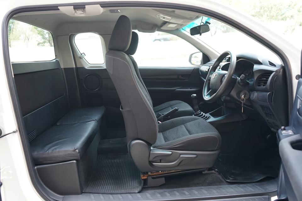 2019 TOYOTA REVO 2.4J 7