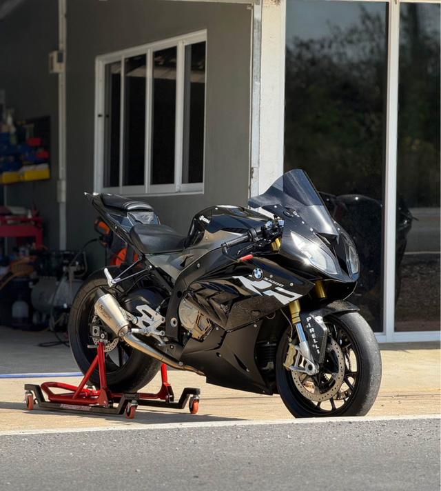 ปล่อยต่อรถมือสอง BMW S 1000 R