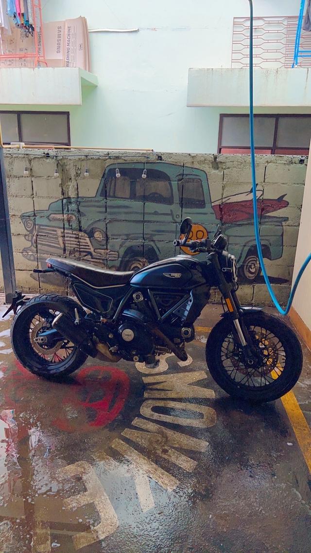 Ducati Scrambler Nightshift 800 รูปที่ 1