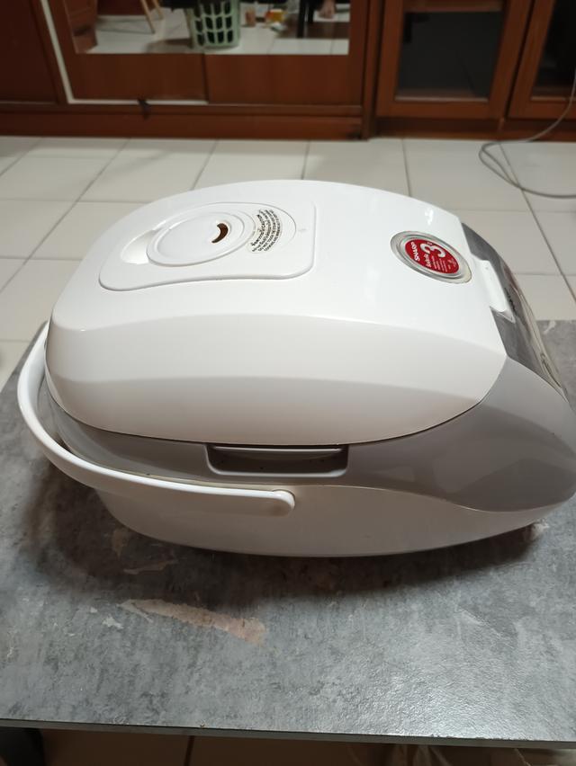 หม้อหุงข้าว sharp ks-com10 1ลิตร มือ2