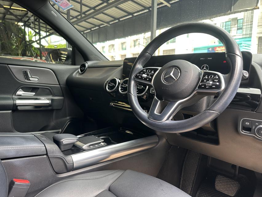 MERCEDES BENZ GLA200 1.3 Progressive จดทะเบียนปี2022 รถสวย รูปที่ 9