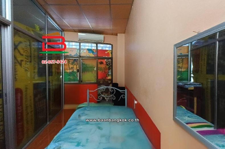 อาคารพาณิชย์ ประชานิเวศน์ 3 ซอย 21 เนื้อที่ 12.5 ตร.ว (ใกล้โรงเรียนเบญจมราชานุสรณ์) ตำบลท่าทราย อำเภอเมืองนนทบุรี จังหวัดนนทบุรี 7