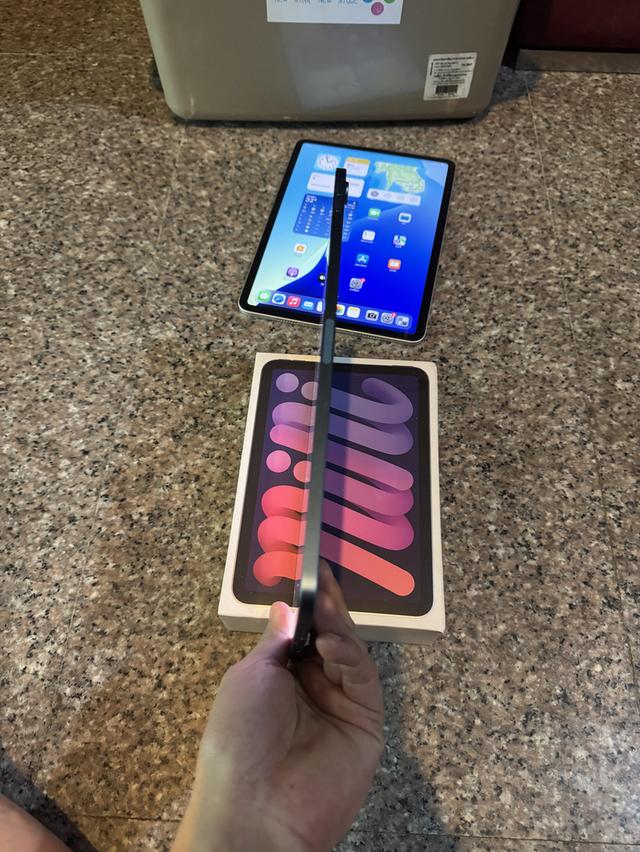 ขายๆๆๆถูกๆๆiPadAir5 M1 สีBlue64กิ๊กWifi Only ใช้งานดีทุกๆฟังชั่นทุกๆฟังชั่นรีสโตได้ตลอดไม่มีติดไอคราว   สภาพ: 95% สวยๆๆคับ  ราคา: 8990 มารับเอง 8500 จ 6