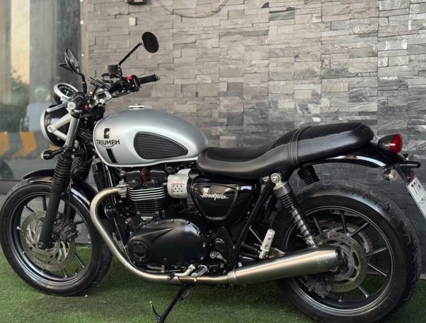 ขาย Triumph Street Twin 2018 4