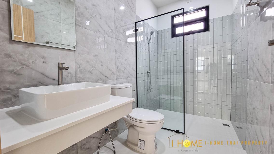 ✨ บ้านใหม่แกะกล่อง! ดีไซน์ทันสมัย หรูหรา พื้นที่กว้าง ตอบโจทย์ทุกครอบครัว 🏡 5