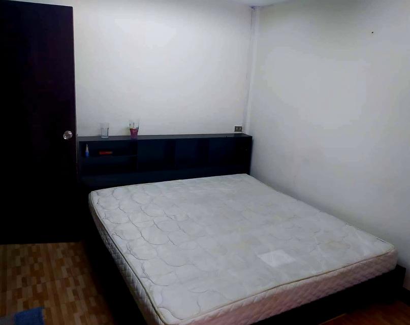 . โฮมออฟฟิศลาดพร้าวติดบีทีเอสให้เช่า 33,000 9