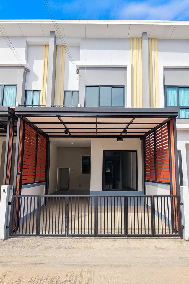 ทาวน์โฮมแปลงพิเศษ The Thamm 2 ลาดกระบัง เจ้าของขายเอง | หลังบ้านใหญ่ | ราคาดีที่สุดในโครงการ 1