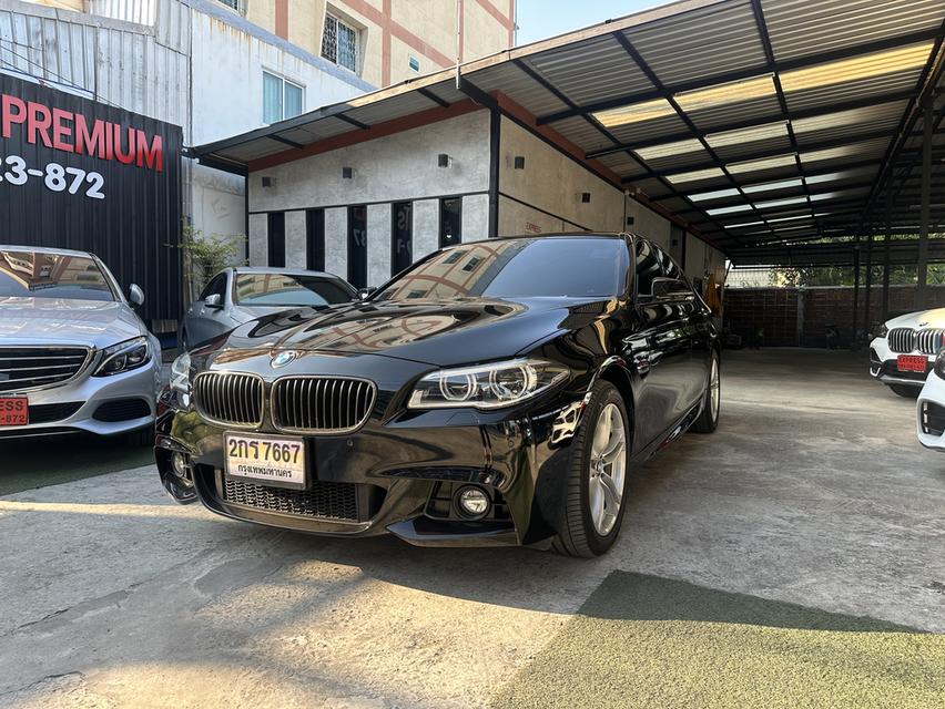 BMW 525d M Sport ปี2015 เครื่องยนต์ดีเซล รถมือเดียว ไมล์แท้ (ไม่รวมป้าย)