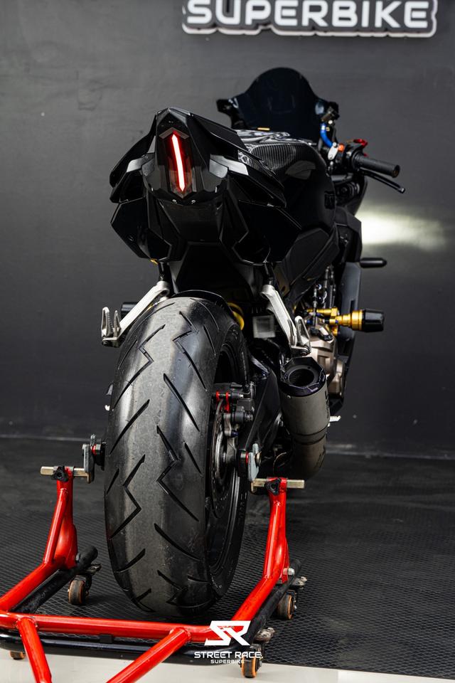 CBR650R 2021 ดำรถเท่ ท่อ JP racing ท้าย R1 ราคาเงินสด 212,000 บาท รูปย่อยที่ 4