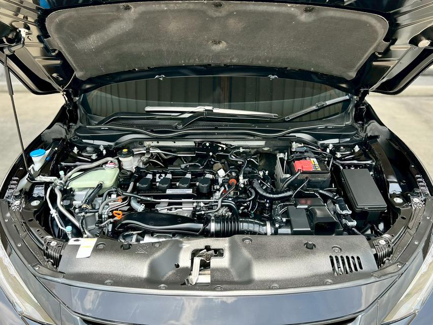 HONDA CIVIC 1.5 TURBO HATCHBACK 12