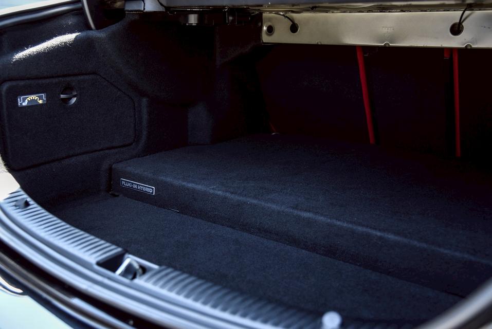 รหัสรถ CBL2323 Mercedes-Benz C350e AMG Dynamic W205 AT 2018 5