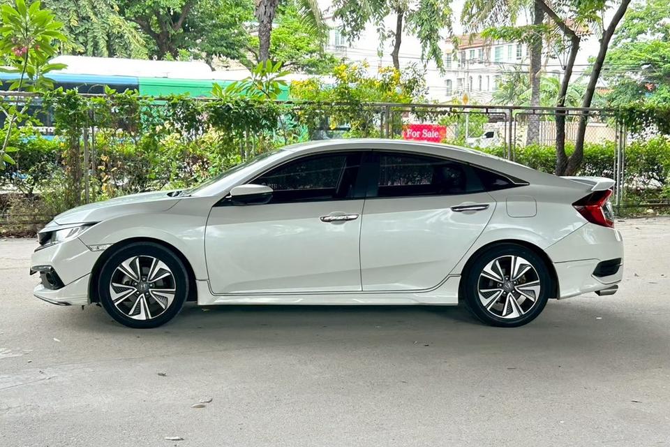 Honda CIVIC 1.5 Turbo Sedan AT 2019 āļĢāļđāļāļāļĩāđ 8