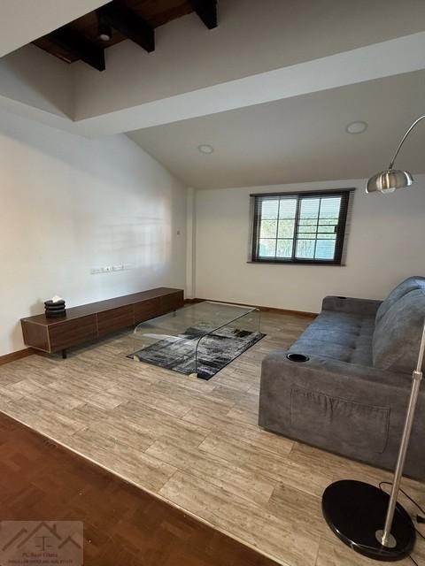 ให้เช่าบ้านเดี่ยว 2 ชั้น 95 ตรว. 5 ห้องนอน ซอยรัชดาภิเษก 32 เงียบสงบ เป็นส่วนตัวสูง เดินทางสะดวก รัชดา ลาดพร้าว พระราม 9 6