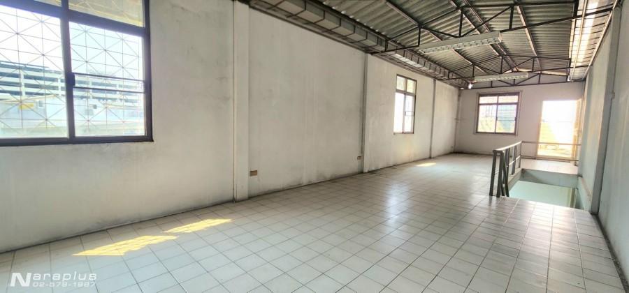 . 69030150 : ขายอาคารพาณิชย์ 5 ชั้น พร้อมต่อเติมดาดฟ้า บนที่ดินรวม 24.7 ตร.ว. ย่านวังบูรพา ใกล้ Mega Plaza และ ดิโอสยาม พลาซ่า อยู่ในทำเลธุรกิจ การค้า 20