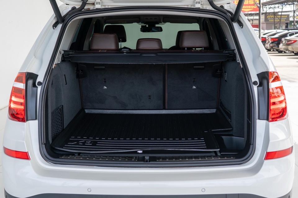BMWModel: X3Grade: xDrive20d HighlineYear: 2016 จด 2017 รูปที่ 9