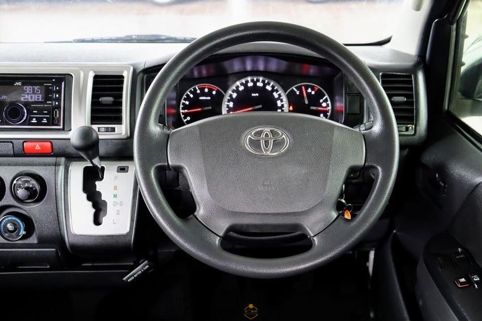 TOYOTA VENTURY 3.0 G ดีเซล 2018 8