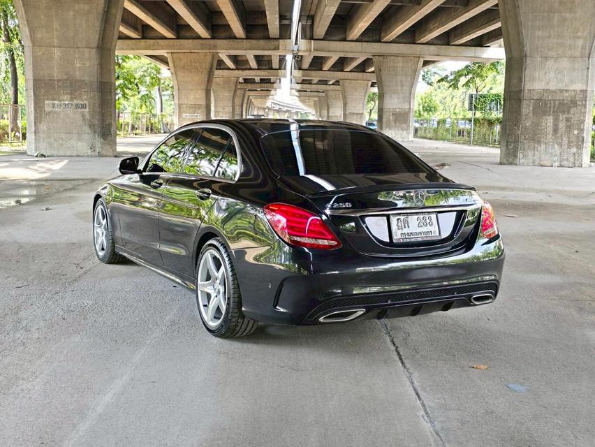 รหัสรถ WMT233 BENZ C250 AMG ปี 2015  3