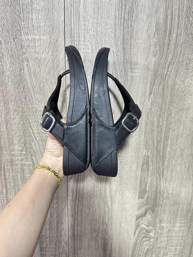 ขายรองเท้า Fitflop 3