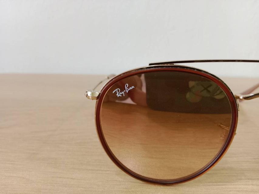 รูป แว่นกันแดด RAY BAN