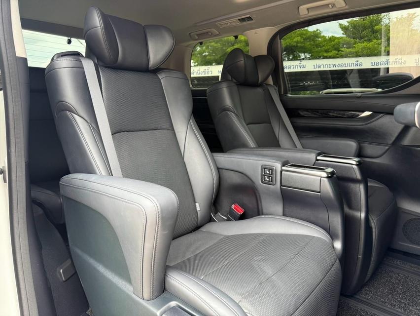 (แจ้งรหัสรถ SG9316) Toyota Alphard 2.5 SC ปี2023 แท้ รูปที่ 6