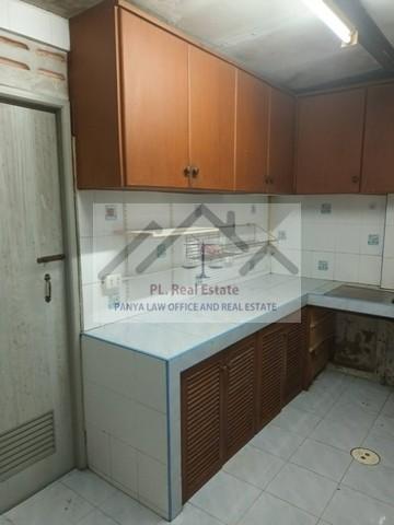 ขายที่ดินแปลงมุม 74 ตารางวาพร้อมสิ่งปลูกสร้างย่านเสรีไทย81 สวนสยามทาวน์เฮ้าส์ชั้นเดียว 2 หลัง มี 2 โฉนดแบ่งขายได้ 42 ตร.ว. และ 32 ตร.ว. 17