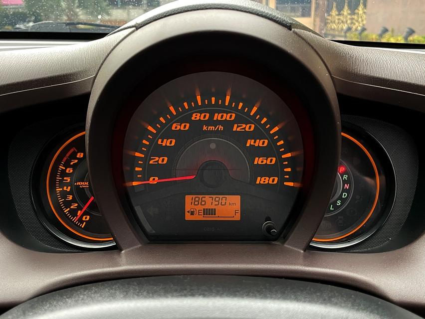 HONDA BRIO AMAZE 1.2 V ปี 2013 AUTO สภาพนางฟ้า 13