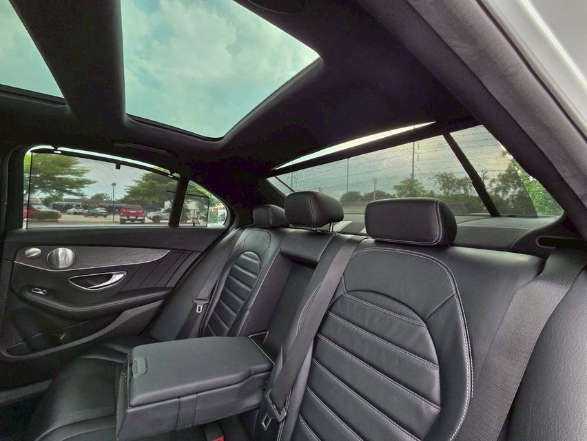 รหัสรถ NC3783 📍 MERCEDES-BENZ✳️ C350e Plug-In HYBRID AMG Dynamic [W205]  19
