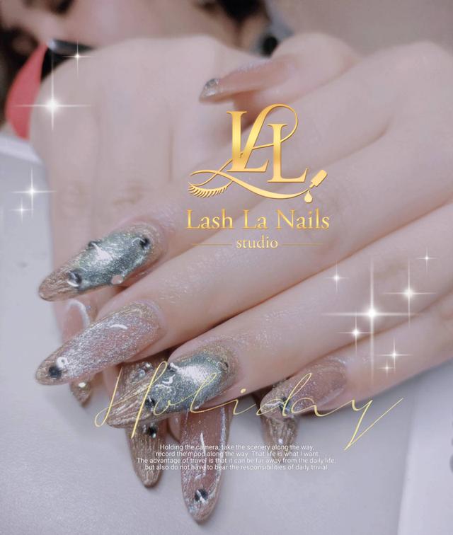 บริการทำเล็บ ต่อขนตา ฝังสีปาก