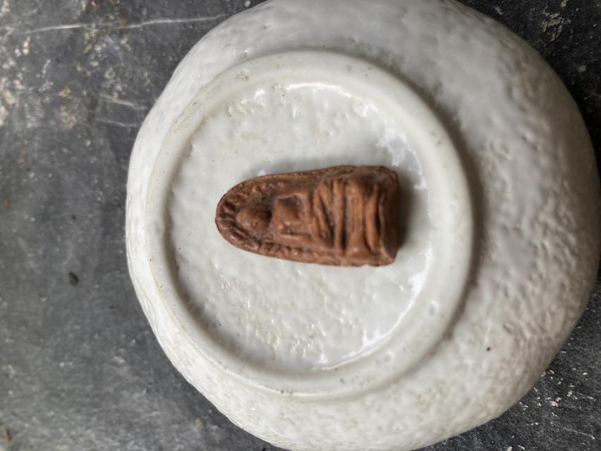 พระรอดเนื้อสีแดงปล่อย99,9999สนใจติดต่อ0945514682 8