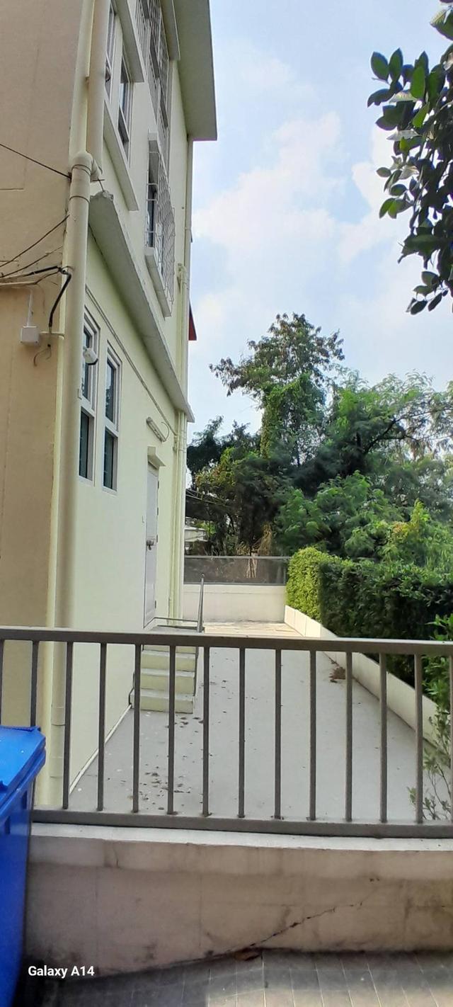 บ้านเดี่ยว อาคารพาณิชย์ 16