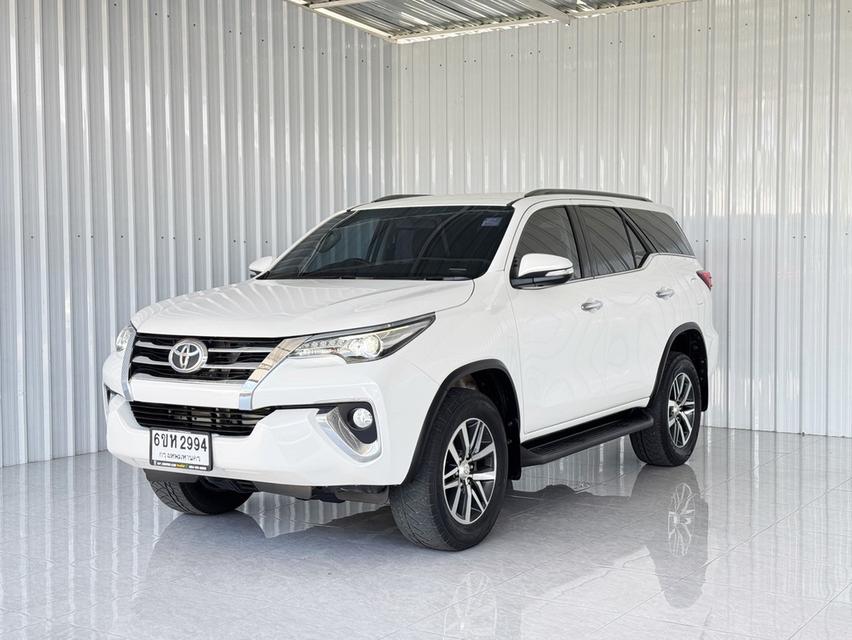 รถบ้าน Fortuner 2.4V ขับ2wd ฟรีดาวน์ 2