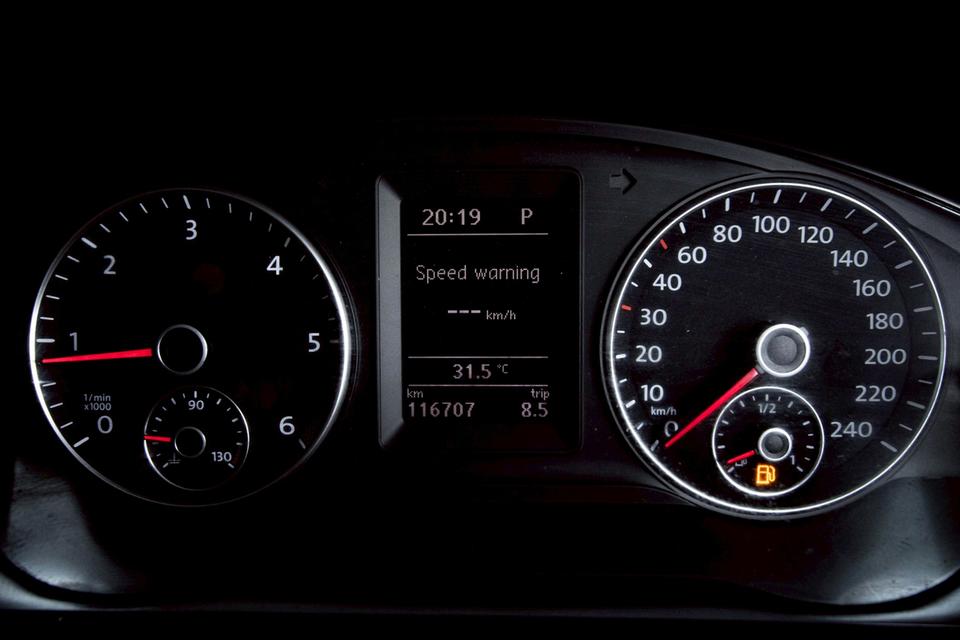 VOLKSWAGEN CARAVELLE 2.0 BI TDI BUSINESSLINE 2014  17