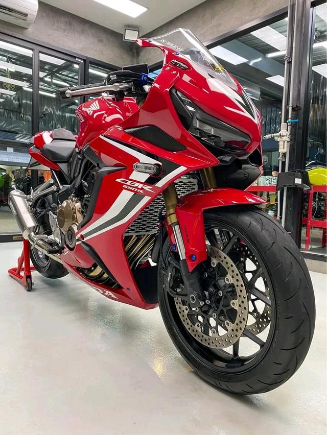 ปล่อยรถ HONDA CBR 650 R สวยสุดๆ 2