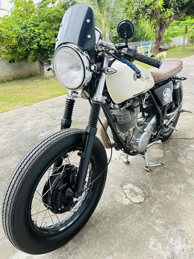 Sr400
