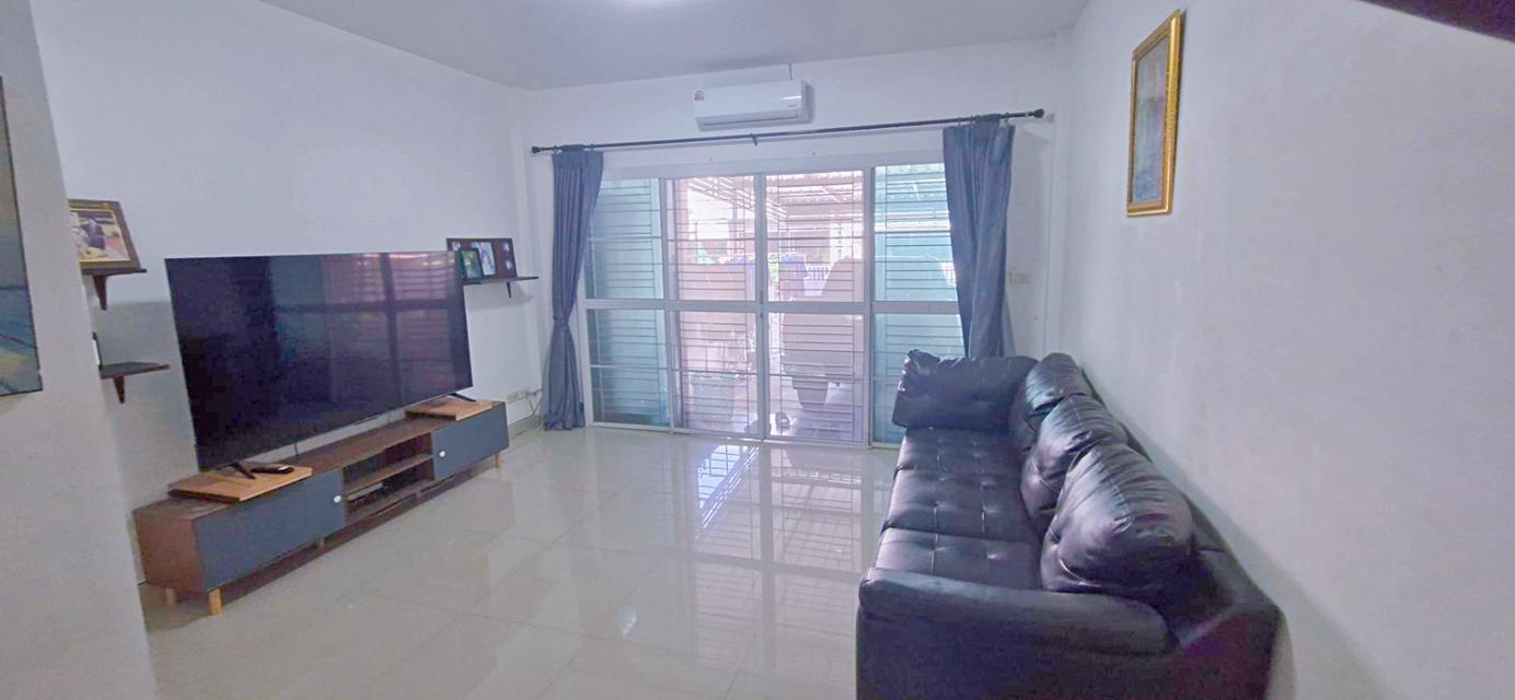 บ้านทาวน์เฮ้าส์ 2 ชั้น 5